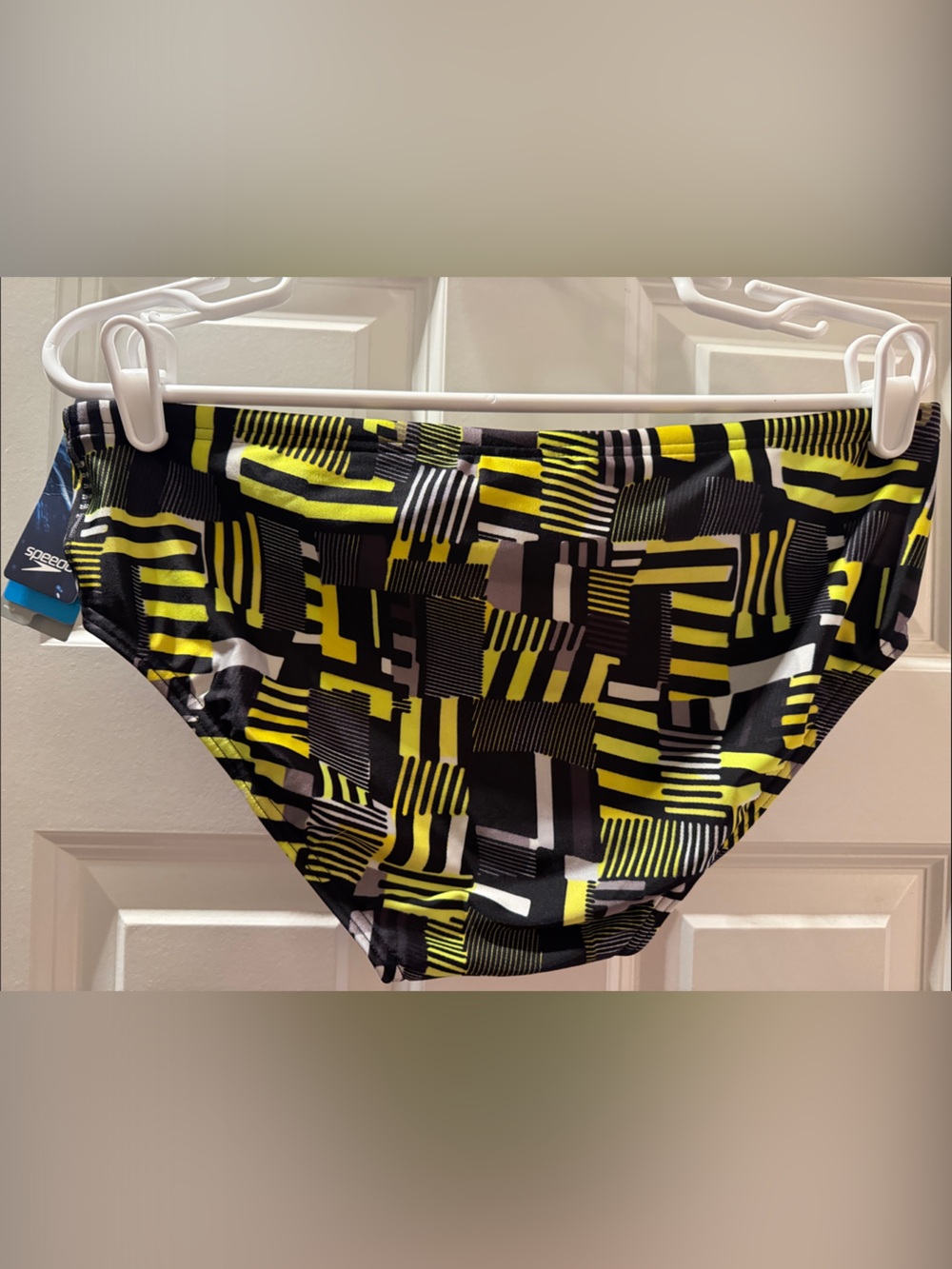 Speedo Black with Neon Yellow & Light Gray/white Geometric Swim Briefs size 38 - Picture 2 of 3
